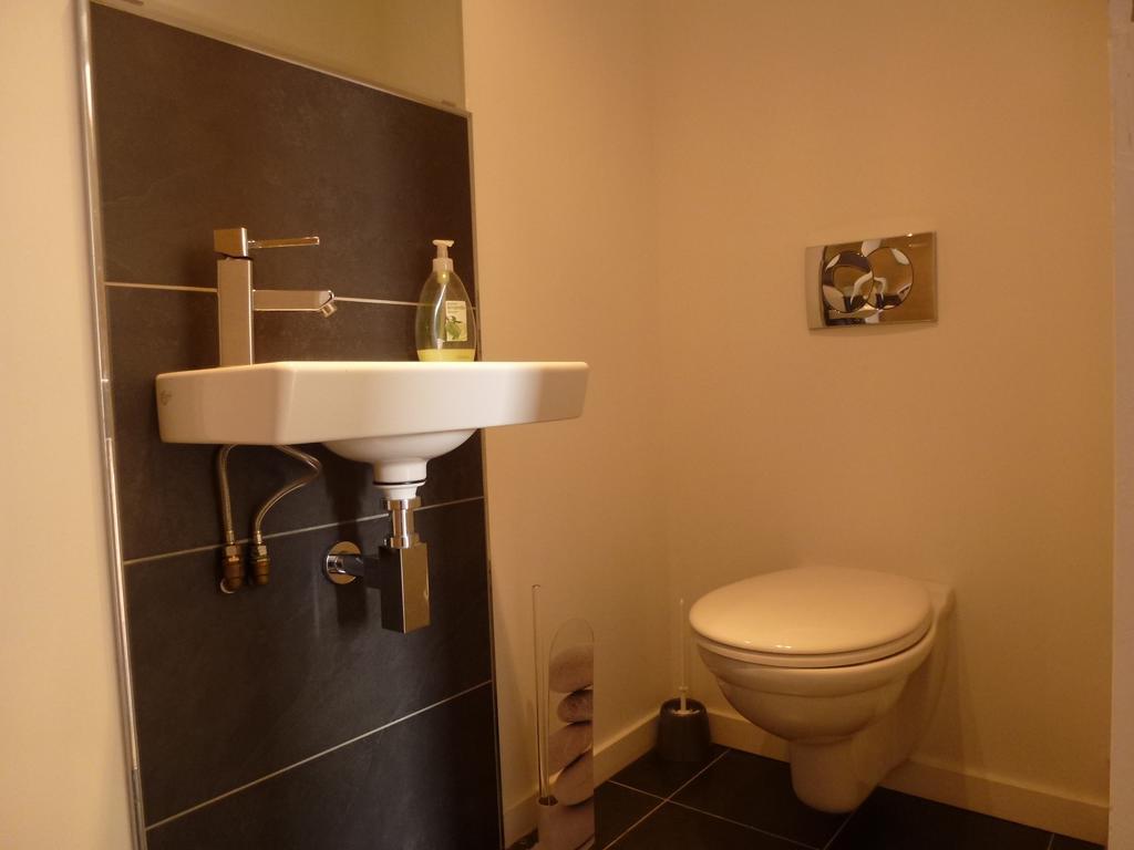 Le Normandy Apartment ปูร์วีลล์ซูร์แมร์ ห้อง รูปภาพ